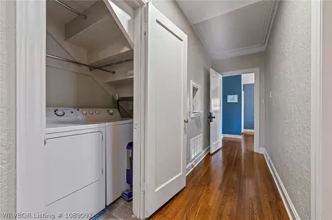 Entry Way - 2410 S M St, Fort Smith, AR 72901 photo 2 of 3