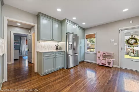 Kitchen - 2410 S M St, Fort Smith, AR 72901 photo 3 of 5