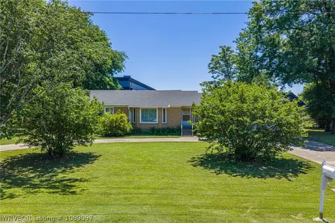 Exterior - 6000 Euper Ln, Fort Smith, AR 72903 photo 2 of 17