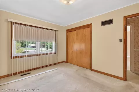 Bedroom - 6000 Euper Ln, Fort Smith, AR 72903 photo 5 of 9