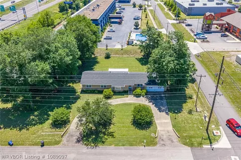 View/Area - 6000 Euper Ln, Fort Smith, AR 72903 photo 2 of 9