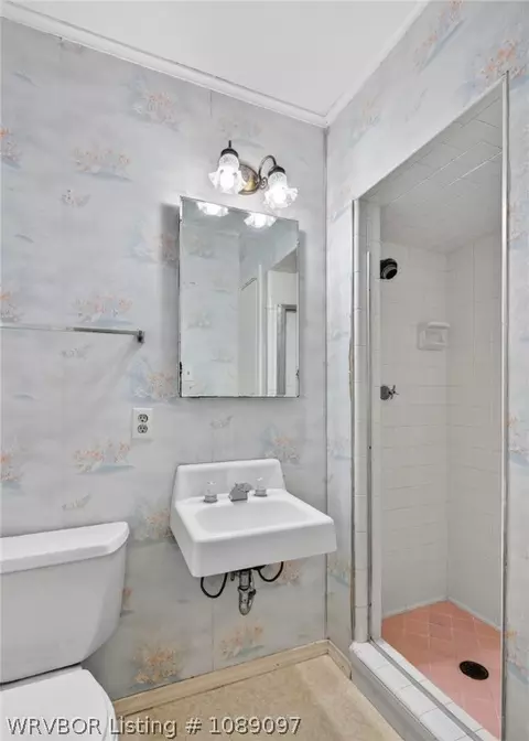 Bath - 6000 Euper Ln, Fort Smith, AR 72903 photo 1 of 3