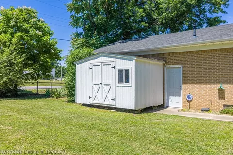 Exterior - 6000 Euper Ln, Fort Smith, AR 72903 photo 15 of 17
