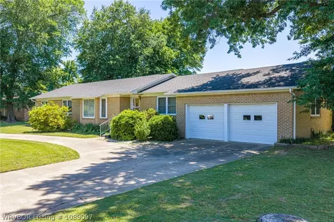 6000 Euper Ln, Fort Smith, AR 72903
