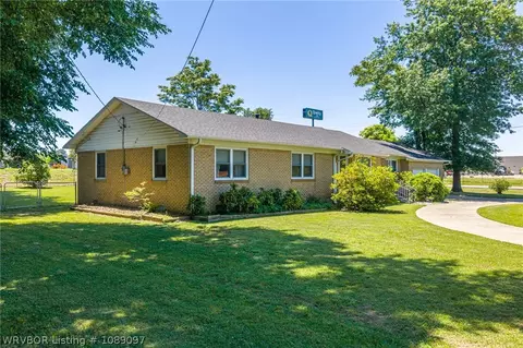 Exterior - 6000 Euper Ln, Fort Smith, AR 72903 photo 8 of 17