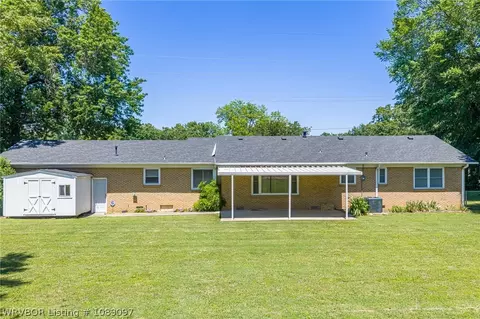 Exterior - 6000 Euper Ln, Fort Smith, AR 72903 photo 13 of 17