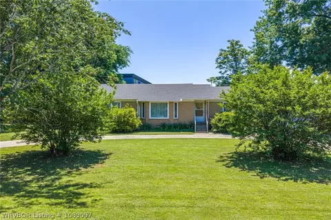 Exterior - 6000 Euper Ln, Fort Smith, AR 72903 photo 3 of 17