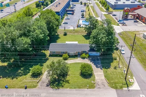 View/Area - 6000 Euper Ln, Fort Smith, AR 72903 photo 3 of 9