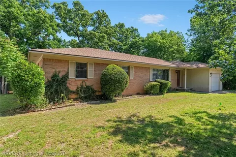 Exterior - 3823 Dallas St, Fort Smith, AR 72903 photo 9 of 10