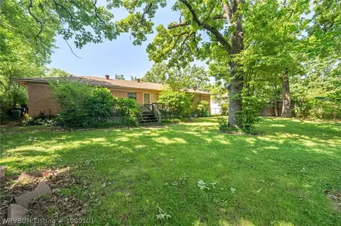 Exterior - 3823 Dallas St, Fort Smith, AR 72903 photo 5 of 10