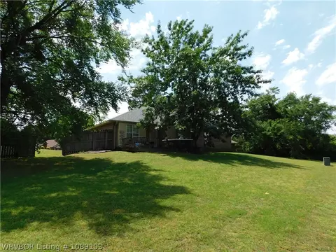 9300 Darlington Cir, Fort Smith, AR 72908 photo 4