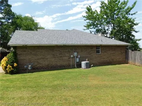 9300 Darlington Cir, Fort Smith, AR 72908 photo 3