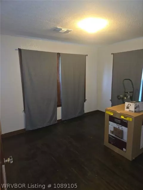 Bedroom - 2600 S M St, Fort Smith, AR 72901 photo 1 of 2