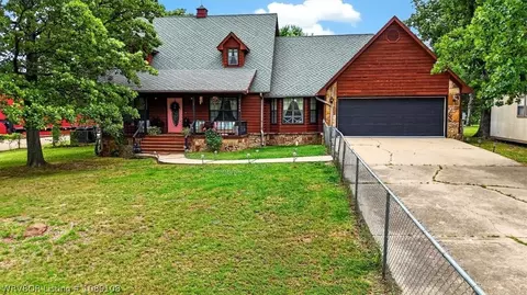 21894 Cedar Hills Dr, Howe, OK 74940