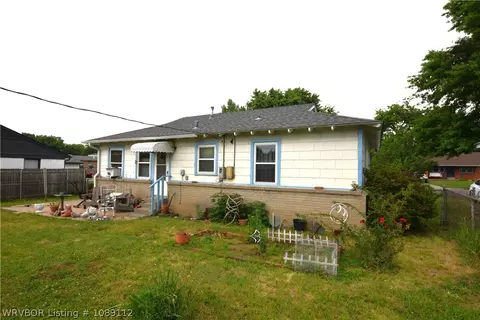 Exterior - 3720 E 2nd St, Tulsa, OK 74112 photo 7 of 8