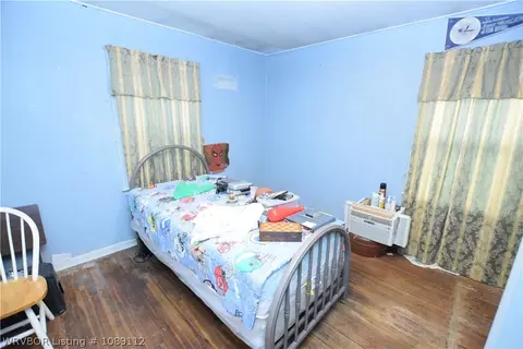 Bedroom - 3720 E 2nd St, Tulsa, OK 74112 photo 2 of 3