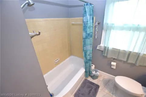 Bath - 3720 E 2nd St, Tulsa, OK 74112 photo 1 of 3
