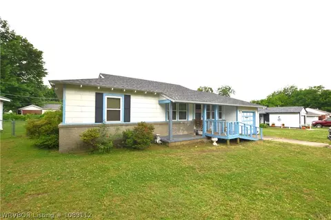 Exterior - 3720 E 2nd St, Tulsa, OK 74112 photo 4 of 8