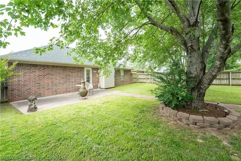Exterior - 7912 S 24th St, Fort Smith, AR 72908 photo 3 of 8