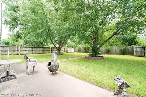 Exterior - 7912 S 24th St, Fort Smith, AR 72908 photo 7 of 8