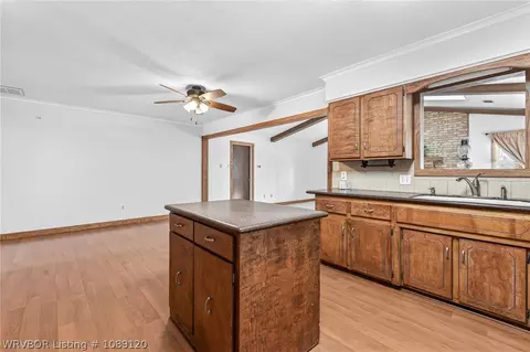 Kitchen - 5414 Rye Hill Rd, Fort Smith, AR 72916 photo 2 of 6