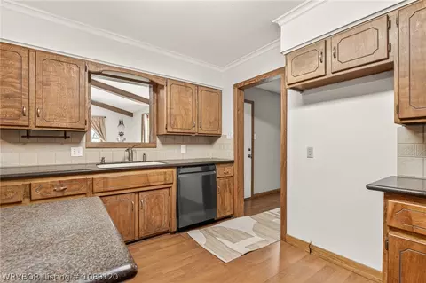 Kitchen - 5414 Rye Hill Rd, Fort Smith, AR 72916 photo 5 of 6