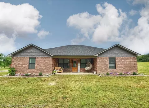 40501 210th Ave, Howe, OK 74940