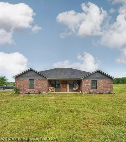 Exterior - 40501 210th Ave, Howe, OK 74940 photo 8 of 9