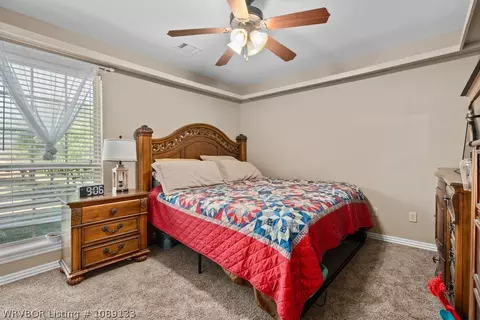 Bedroom - 12904 Diamond Ln, Fort Smith, AR 72916 photo 4 of 8
