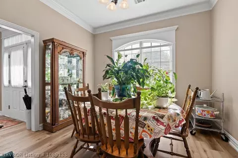Dining - 12904 Diamond Ln, Fort Smith, AR 72916 photo 2 of 3