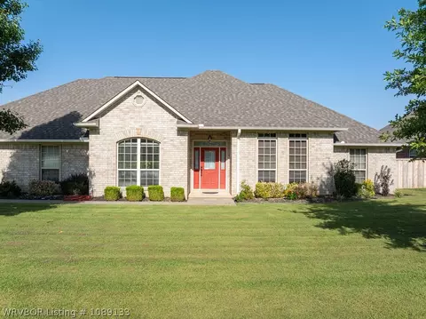 Exterior - 12904 Diamond Ln, Fort Smith, AR 72916 photo 2 of 8