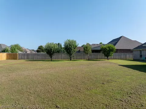 Exterior - 12904 Diamond Ln, Fort Smith, AR 72916 photo 7 of 8