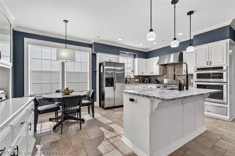 Kitchen - 5112 Park Ave, Fort Smith, AR 72903 photo 6 of 7