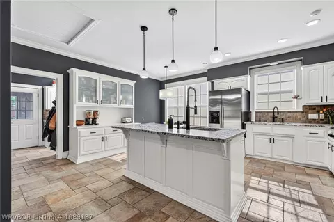 Kitchen - 5112 Park Ave, Fort Smith, AR 72903 photo 4 of 7