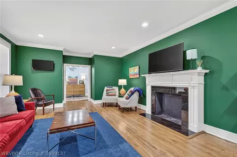 Living - 5112 Park Ave, Fort Smith, AR 72903 photo 2 of 4