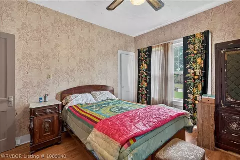 Bedroom - 4716 Free Ferry Rd, Fort Smith, AR 72903 photo 6 of 7