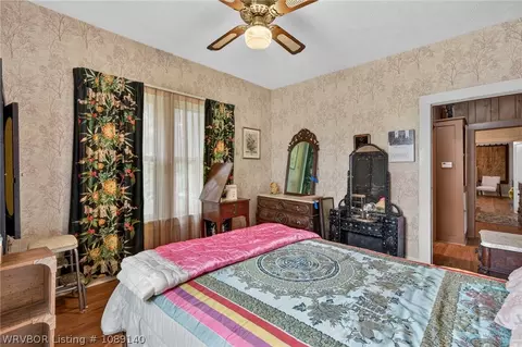 Bedroom - 4716 Free Ferry Rd, Fort Smith, AR 72903 photo 7 of 7