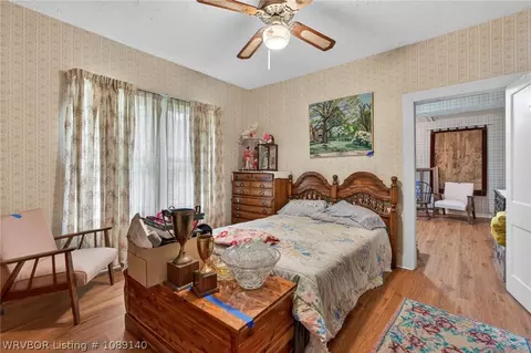 Bedroom - 4716 Free Ferry Rd, Fort Smith, AR 72903 photo 4 of 7