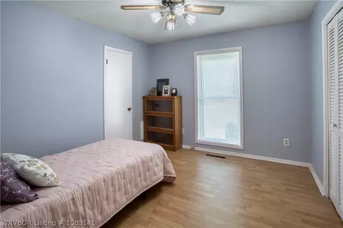 Bedroom - 6920 Riviera Dr, Fort Smith, AR 72903 photo 1 of 4