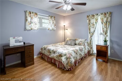 Bedroom - 6920 Riviera Dr, Fort Smith, AR 72903 photo 2 of 4