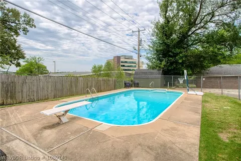 Exterior - 6920 Riviera Dr, Fort Smith, AR 72903 photo 11 of 16