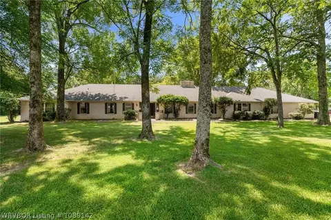 1001 W Main St, Charleston, AR 72933