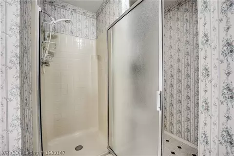 Bath - 6300 Galven Way, Fort Smith, AR 72916 photo 1 of 5