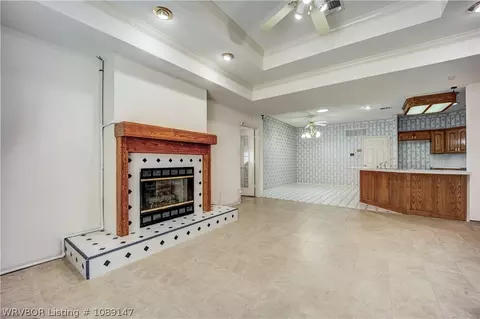Living - 6300 Galven Way, Fort Smith, AR 72916 photo 2 of 2