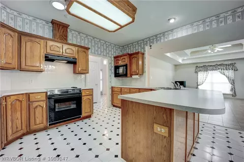 Kitchen - 6300 Galven Way, Fort Smith, AR 72916 photo 4 of 5