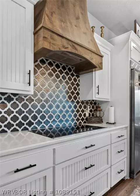 Kitchen - 4032 Merlins Grv, Hackett, AR 72937 photo 5 of 5