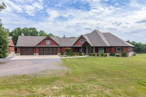 4032 Merlins Grv, Hackett, AR 72937