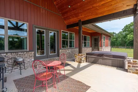 Exterior - 4032 Merlins Grv, Hackett, AR 72937 photo 4 of 11