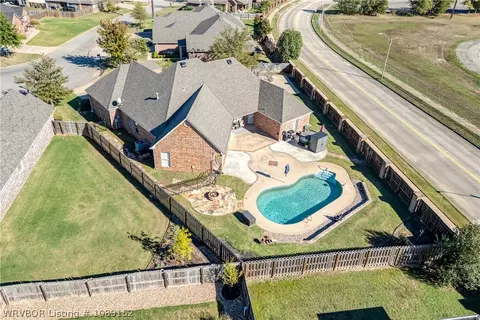 View/Area - 8700 Lakeside Way, Fort Smith, AR 72903 photo 4 of 10