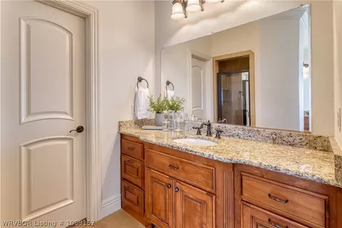Bath - 8700 Lakeside Way, Fort Smith, AR 72903 photo 3 of 6